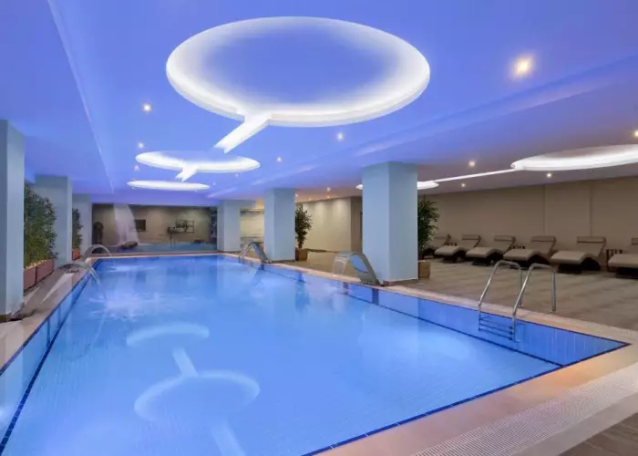 هتل رامادا سوئیتز بای ویندهام مرتر استانبول